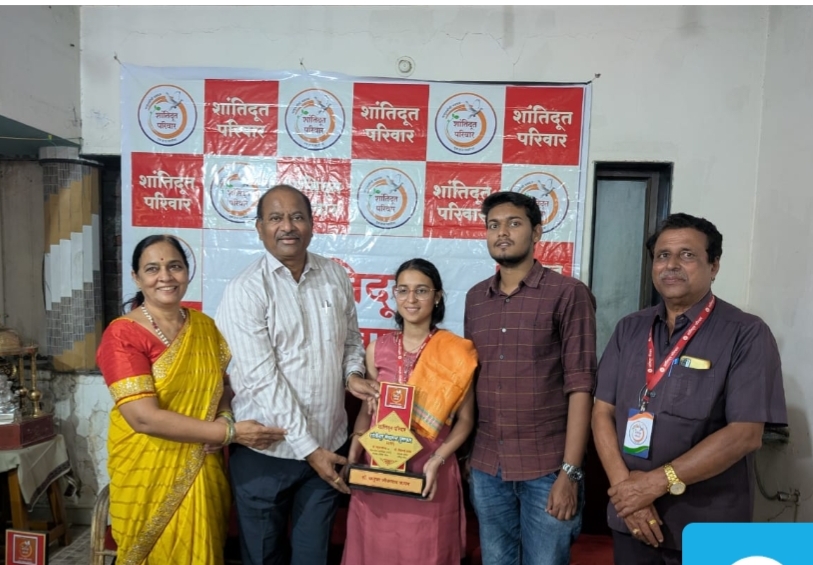 सदगुरू कृपा सदन उमरगा येथे सवा रत्न पुरस्कार वितरण सोहळा संपन्न; शांतीदूत परिवाराकडून दैदिप्यमान कार्यकर्त्यांचा सन्मान