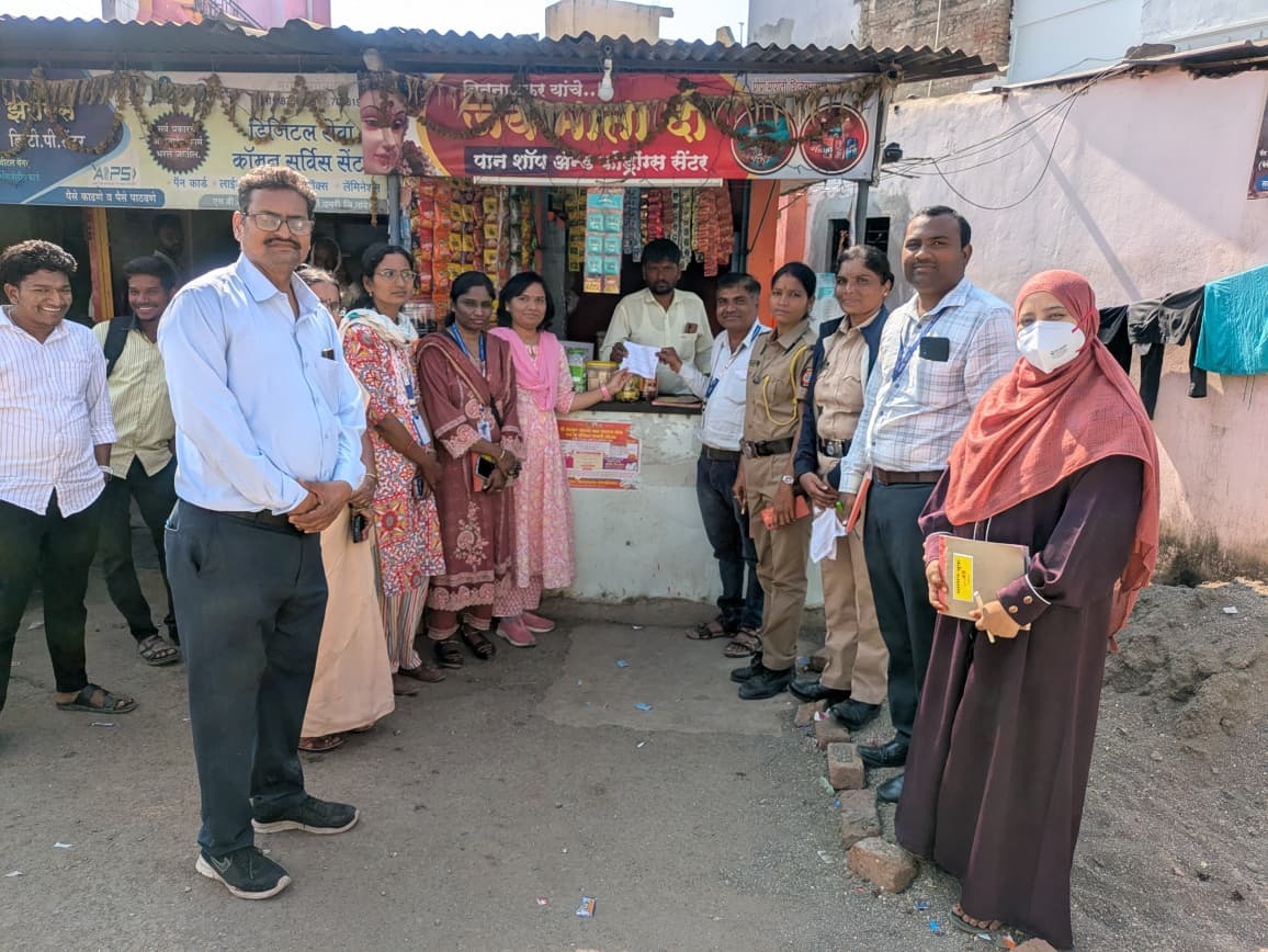 उमरी शहरात 20 तंबाखू विक्रेत्यांवर दंडात्मक कार्यवाही