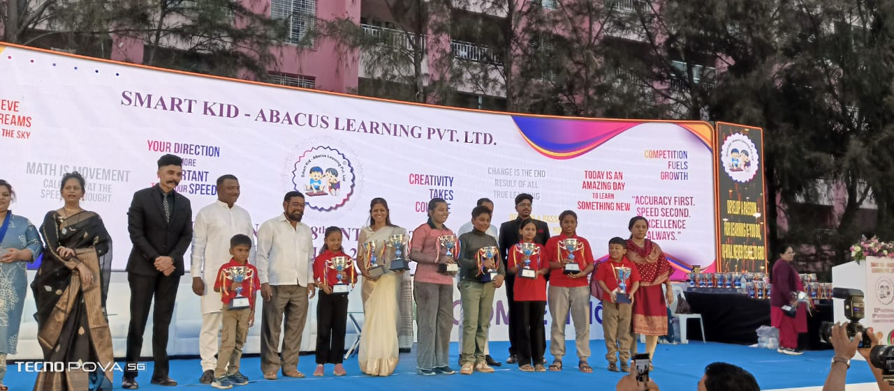 जवाहरलाल नेहरु इंग्लीश स्कुलने जिंकली ऍबॅक्स स्पर्धेमध्ये अनेक बक्षीसे