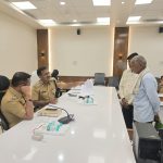 पोलीस उपमहानिरीक्षक शहाजी उमाप यांचा जनसंवाद ; लातूरमध्ये २३ तक्रारदारांशी थेट संवाद